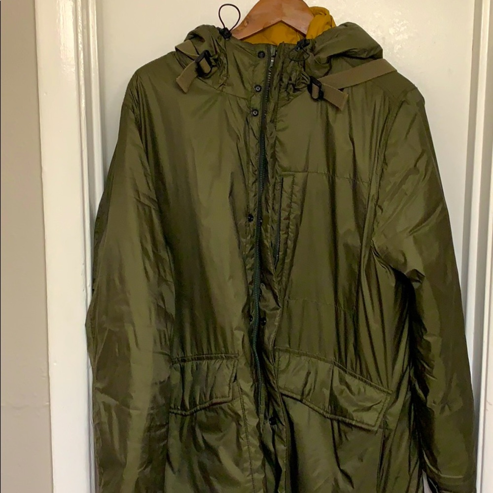 Wallace and Barnes parka w Primaloft